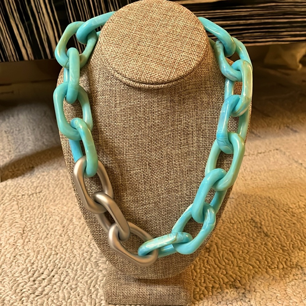 Pono by Joan Goodman Italian Resin Link Necklace